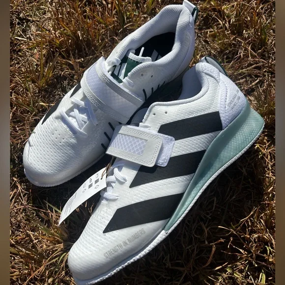 NEW Adidas size 6.5 Weightlift 3 Training shoes Cloud White display picture 1